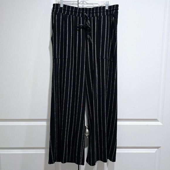 Ruby And Wren 1X - Womens Black Pinstripe Pockets Elastic Waist Wide Leg Pants - Picture 4 of 5